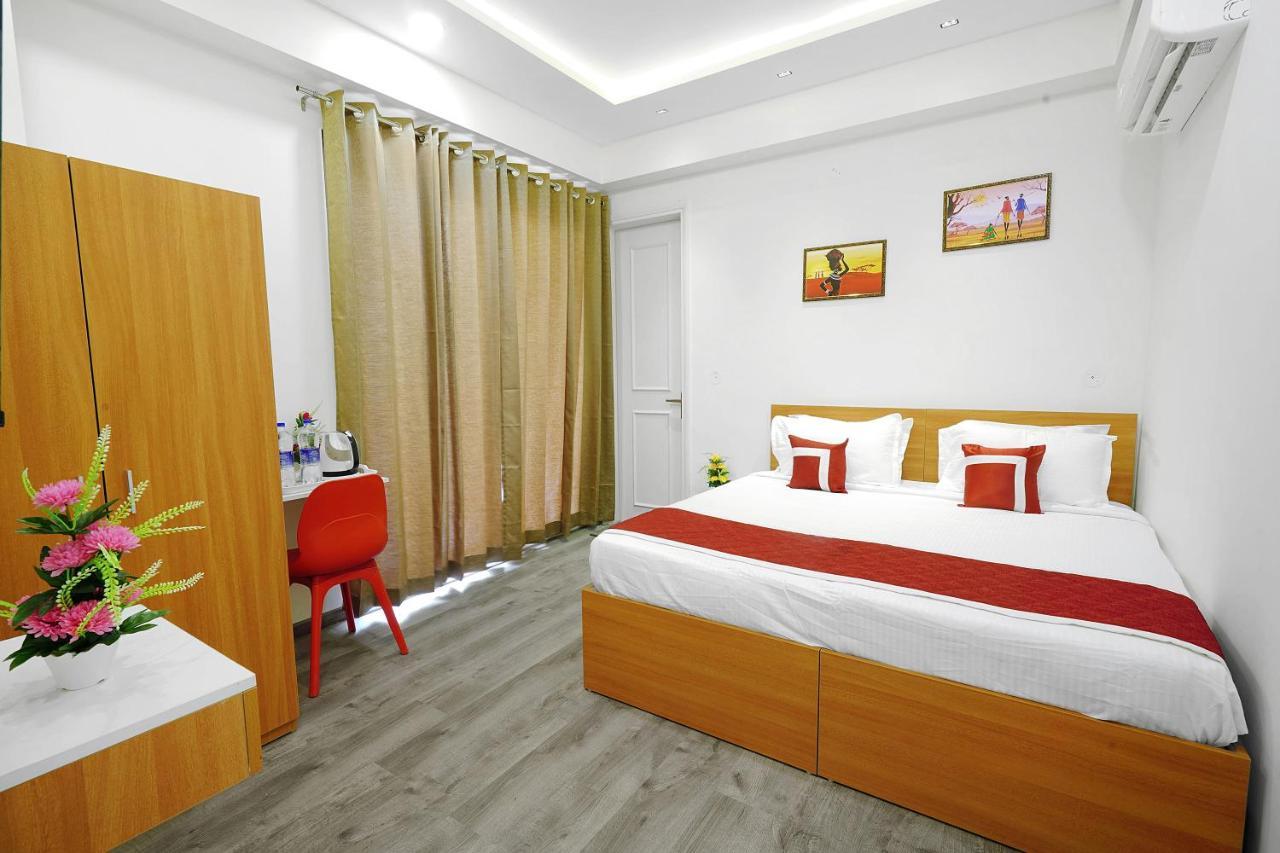 Octave Orchid Vista Hotel Gurgaon Exterior photo